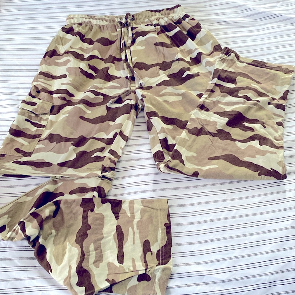 Camouflage pants-shorts pull up